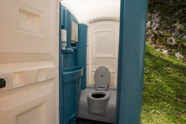 Best Porta potty rental near me  in Frankfort Square, IL