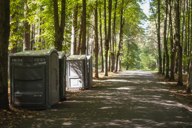 Best Portable restroom trailer rental  in Frankfort Square, IL